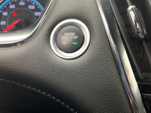 Certified 2023 Chevrolet Traverse LT w/ Midnight/Sport Edition image 23