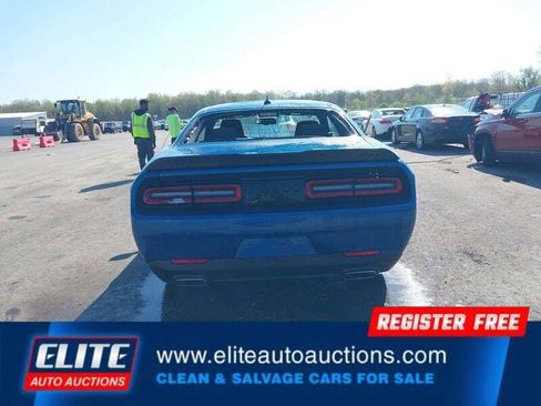 Used 2021 Dodge Challenger GT AWD/4WD image 32
