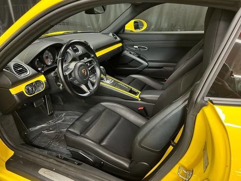 Used 2020 Porsche 718 Cayman S image 16