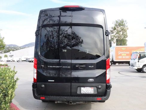 Used 2020 Ford Transit 350 XLT image 10