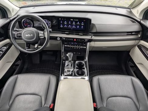 Certified 2022 Kia Carnival SX FWD image 22