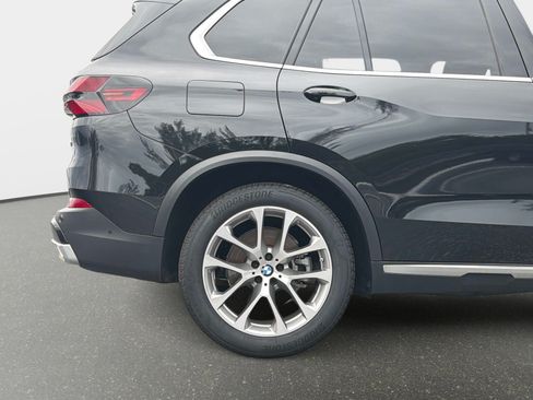 Used 2025 BMW X5 xDrive40i w/ Premium Essential Package AWD/4WD image 22