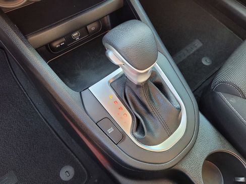 Used 2024 Kia Forte LXS image 16