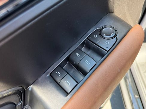New 2026 GMC Canyon AT4 w/ Technology Plus Package AWD/4WD image 21