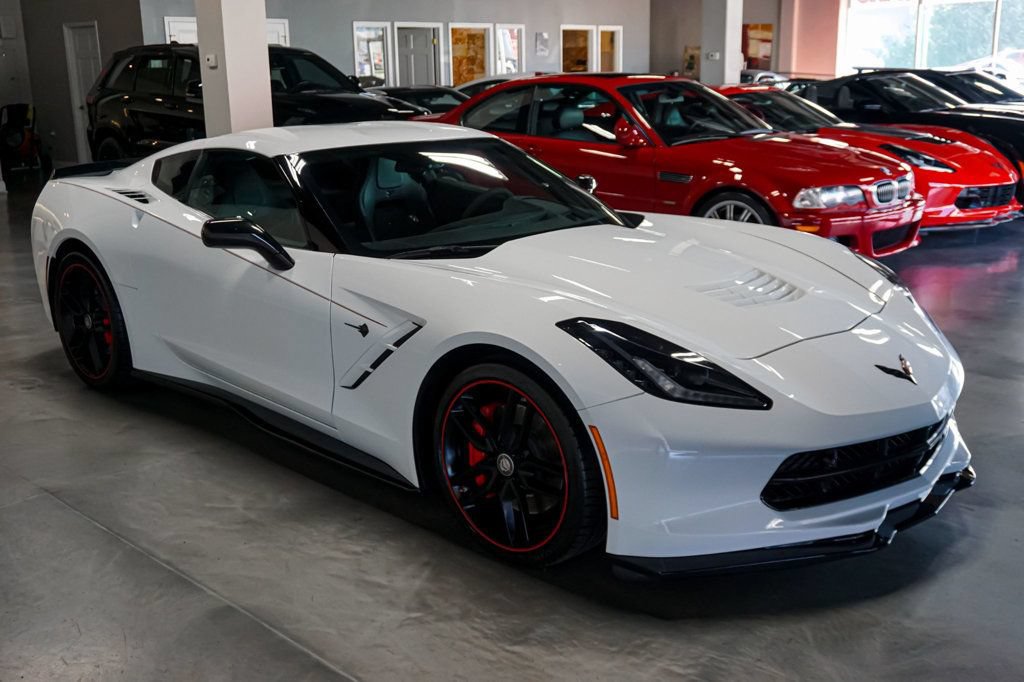 Used 2016 Chevrolet Corvette Stingray Coupe w/ 3LT Preferred Equipment Group RWD image 4