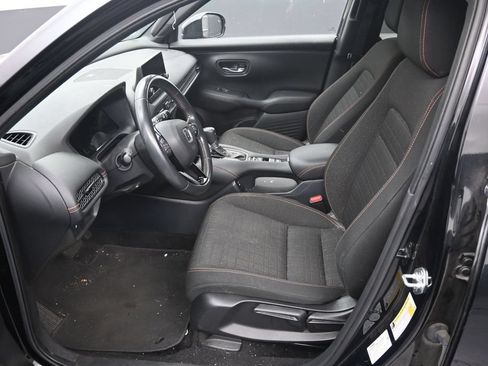 Used 2024 Honda HR-V Sport image 10