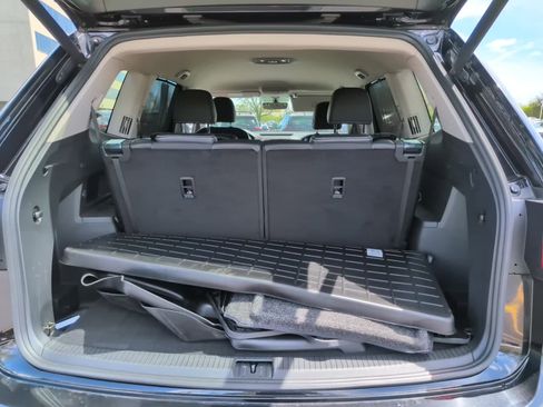 Used 2022 Volkswagen Atlas SE AWD/4WD image 15