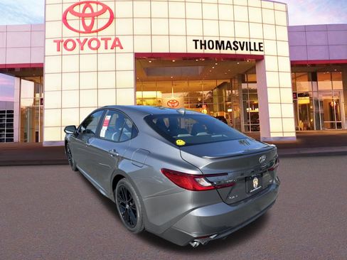 New 2026 Toyota Camry SE image 7