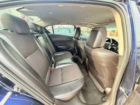 Used 2013 Acura ILX 4dr Sdn 2.0L image 10