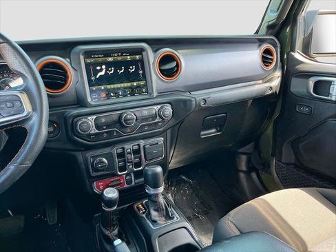 Certified 2023 Jeep Gladiator Mojave w/ Trailer Tow Package AWD/4WD image 22