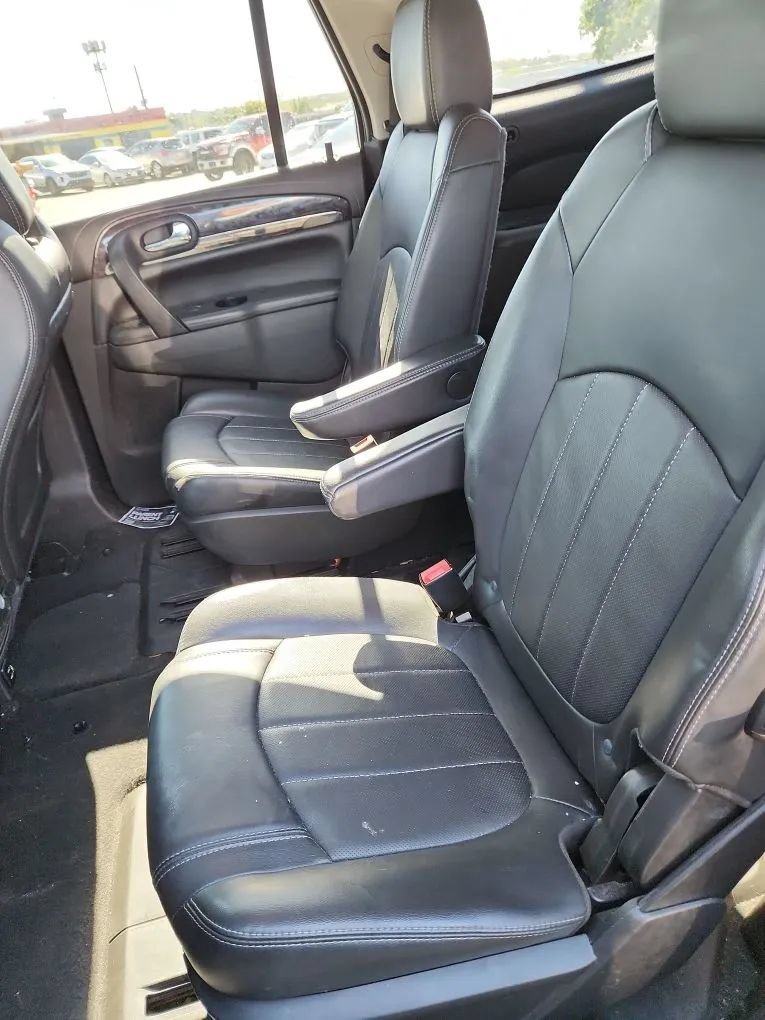 Used 2017 Buick Enclave Premium FWD image 8