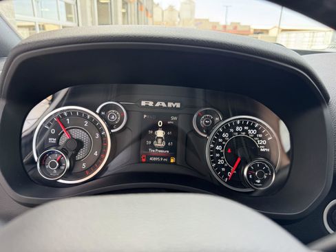 Used 2024 RAM 2500 Big Horn image 15