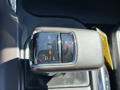 Used 2024 GMC Sierra 1500 Denali AWD/4WD image 24