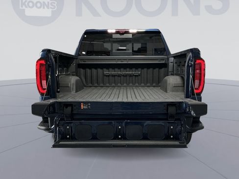 Used 2023 GMC Sierra 1500 Denali w/ Technology Package AWD/4WD image 26