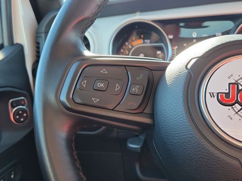 Used 2022 Jeep Wrangler Unlimited Sport image 21