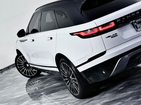 Used 2020 Land Rover Range Rover Velar R-Dynamic S AWD/4WD image 13