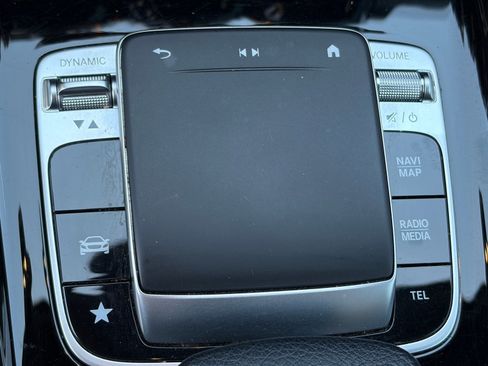 Used 2020 Mercedes-Benz GLB 250 image 31