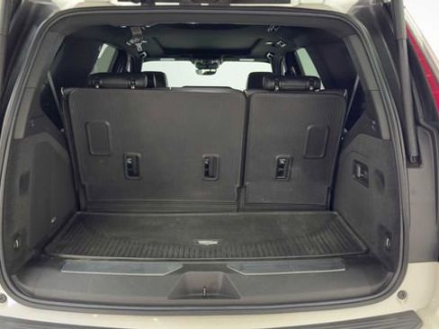 Used 2022 Cadillac Escalade Sport image 41