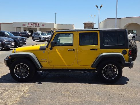 Used 2011 Jeep Wrangler Unlimited Sport AWD/4WD image 2