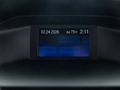 Used 2013 Ford Focus SE FWD image 32
