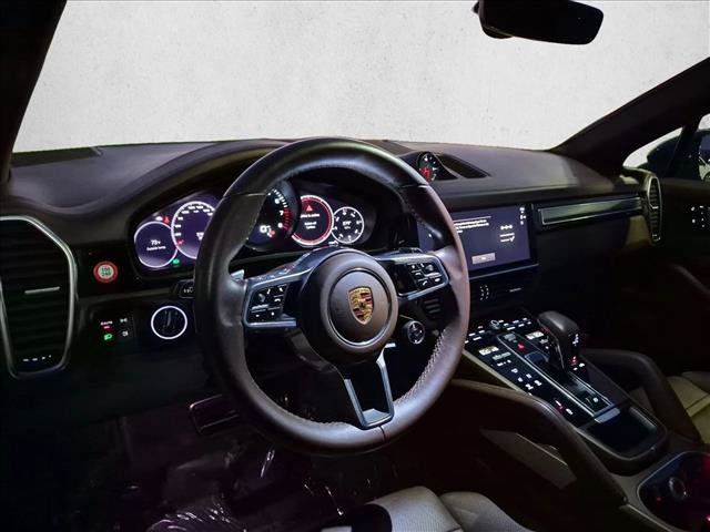 Used 2023 Porsche Cayenne S AWD/4WD image 10
