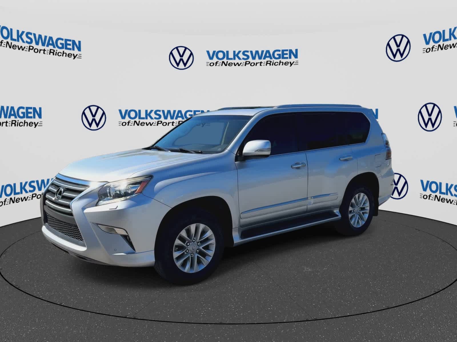 Used 2016 Lexus GX 460 w/ Premium Package AWD/4WD image 4