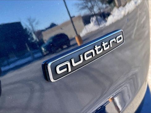 Used 2023 Audi Q7 3.0T Prestige image 24