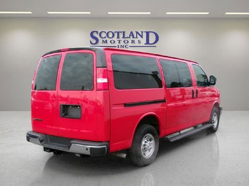 Used 2024 Chevrolet Express 2500 LT w/ LT Preferred Equipment Group image 6