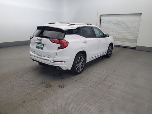 Used 2020 GMC Terrain Denali w/ Denali Premium Package AWD/4WD image 9