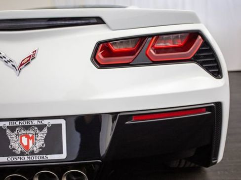 Used 2016 Chevrolet Corvette 2dr Stingray Z51 Coupe w/ 3LT Preferred Equipment Group image 33