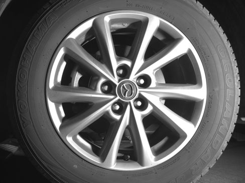 Used 2024 MAZDA CX-5 AWD 2.5 S w/ Select Package image 12