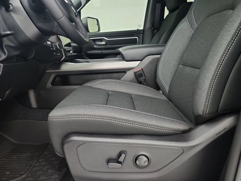 New 2026 RAM 1500 Big Horn AWD/4WD image 19