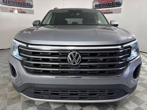 Used 2024 Volkswagen Atlas SE image 8
