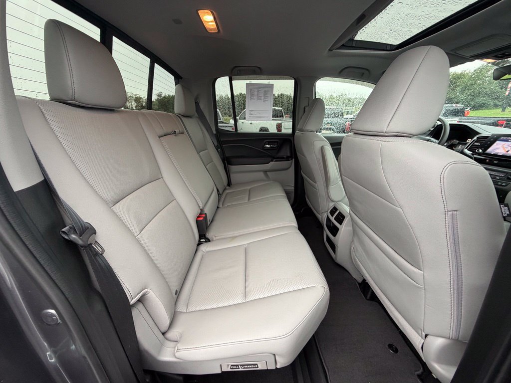Used 2023 Honda Ridgeline RTL-E image 24