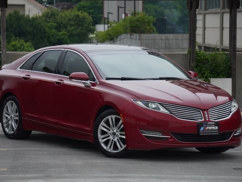 Used 2014 Lincoln MKZ AWD w/ Equipment Group 102A Reserve image 2