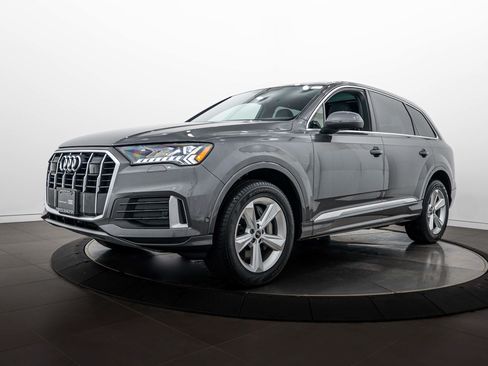 Used 2023 Audi Q7 2.0T Premium Plus w/ Premium Plus Package AWD/4WD image 6