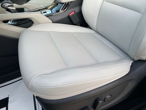 New 2025 Kia Telluride S image 23