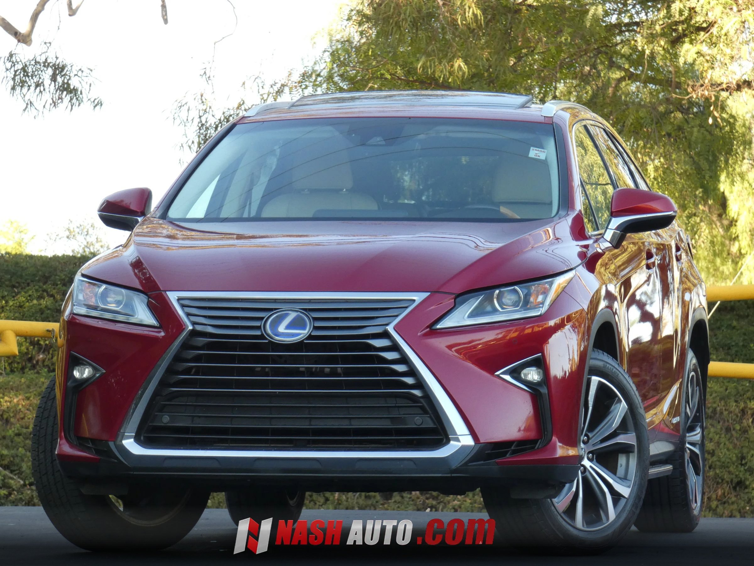 Used 2018 Lexus RX 450hL Premium w/ Premium Package AWD/4WD image 2