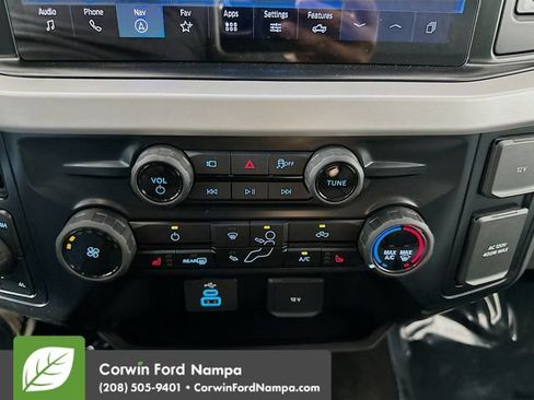 New 2026 Ford F250 XLT w/ XLT Premium Package AWD/4WD image 16