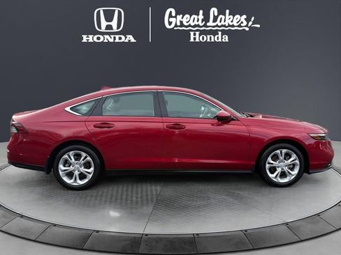 Certified 2025 Honda Accord LX image 7
