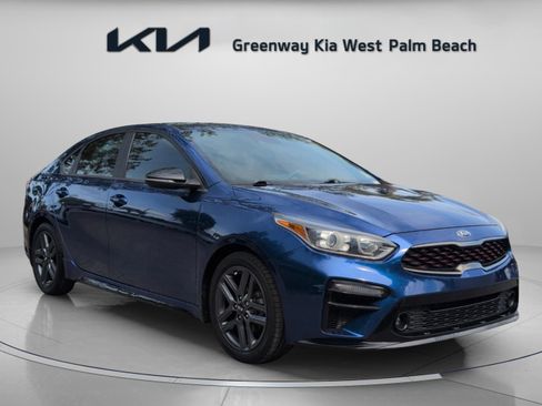 Used 2020 Kia Forte GT-Line w/ GT-Line Premium Package image 2