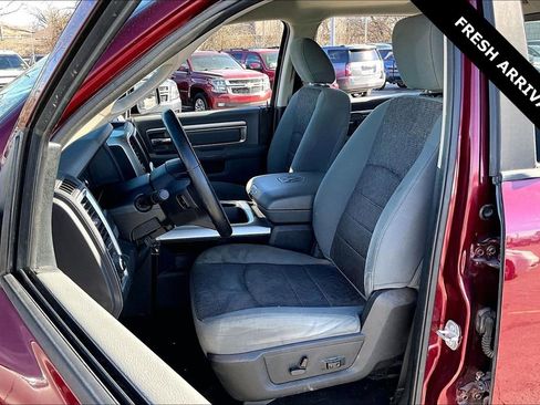 Used 2016 RAM 1500 Big Horn w/ Luxury Group image 21