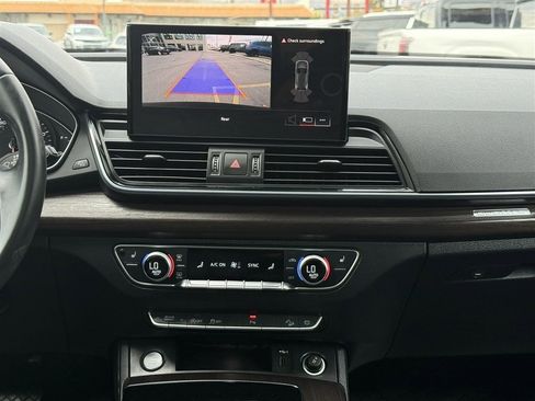 Used 2023 Audi Q5 2.0T Premium w/ Convenience Package image 28