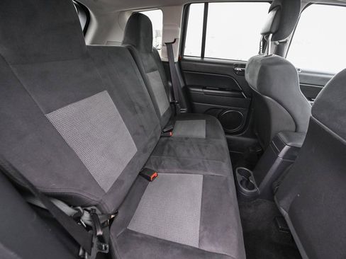 Used 2012 Jeep Compass Latitude image 26