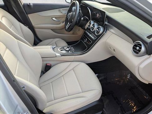 Used 2021 Mercedes-Benz C 300 Sedan image 21