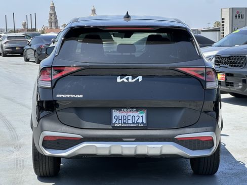 Certified 2023 Kia Sportage EX FWD image 6