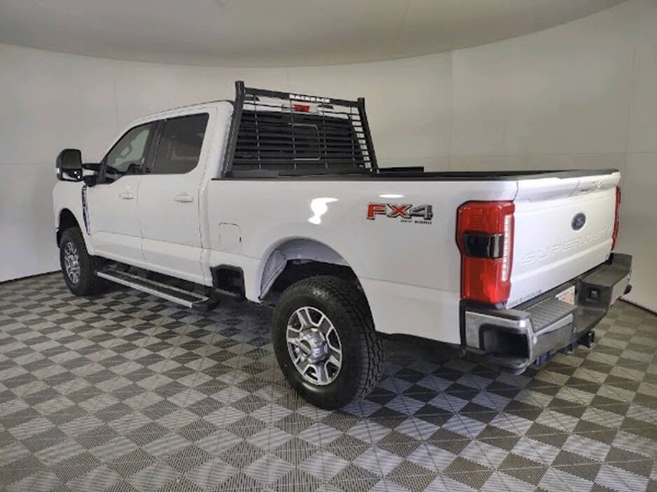 Used 2024 Ford F250 Lariat w/ FX4 Off-Road Package AWD/4WD image 7