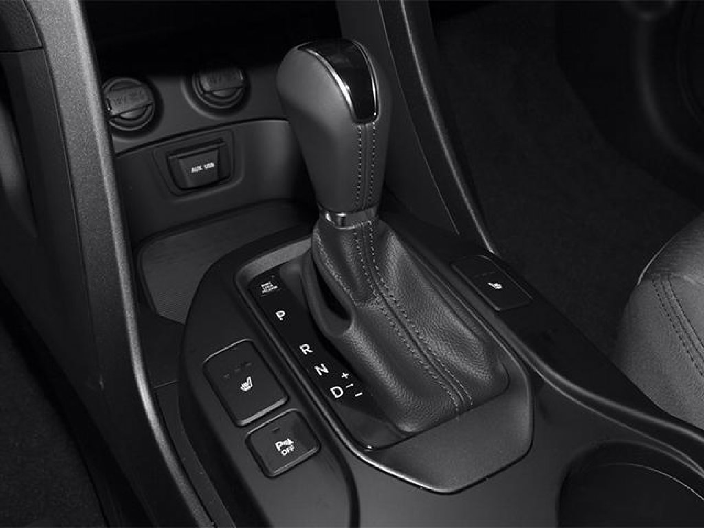 Used 2013 Hyundai Santa Fe Sport w/ Technology Pkg FWD image 10