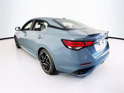 New 2025 Nissan Sentra SR w/ SR Premium Package image 7