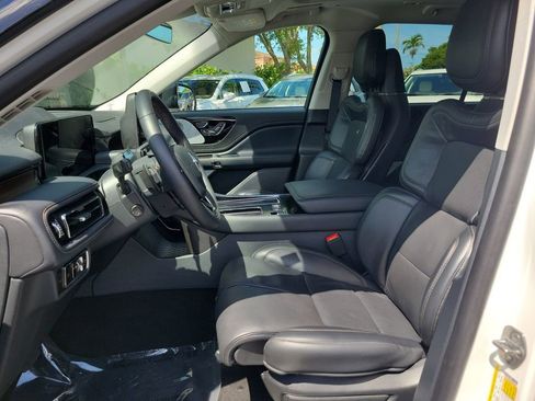Used 2025 Lincoln Aviator Reserve w/ Equipment Group 201A AWD/4WD image 21